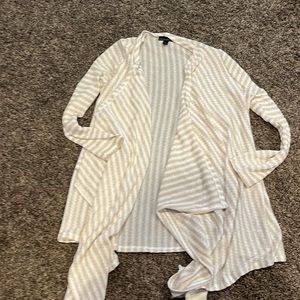 Super soft cardigan, size medium